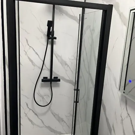 Modern Junior Suite, Seascale, Cumbria 3*